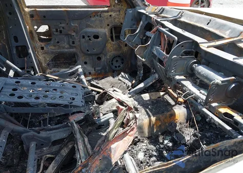 2002 Dodge Dakota Slt z USA, uszkodzony, nr VIN 1B7HG48NX2S665081